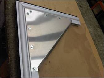 Stainless steel corner plate